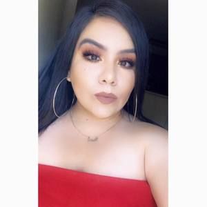 Meet your Posher, Rosio